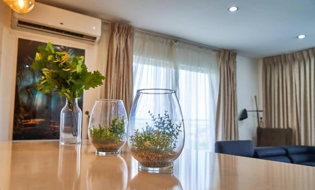 The Gallery Luxury Suites Cpg อีสต์เลกอน ภายนอก รูปภาพ