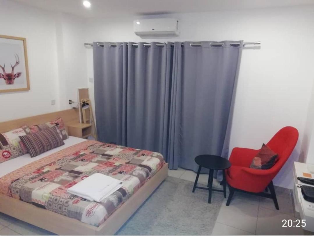 The Gallery Luxury Suites Cpg อีสต์เลกอน ภายนอก รูปภาพ