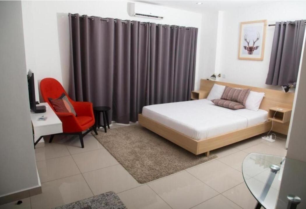 The Gallery Luxury Suites Cpg อีสต์เลกอน ภายนอก รูปภาพ