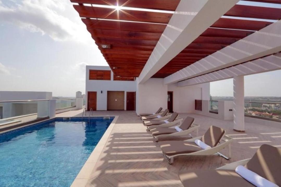 The Gallery Luxury Suites Cpg อีสต์เลกอน ภายนอก รูปภาพ