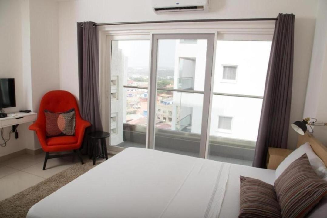 The Gallery Luxury Suites Cpg อีสต์เลกอน ภายนอก รูปภาพ
